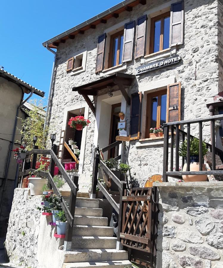 Les Chambres Du Presbytere Du Val Valdeblore Exterior foto