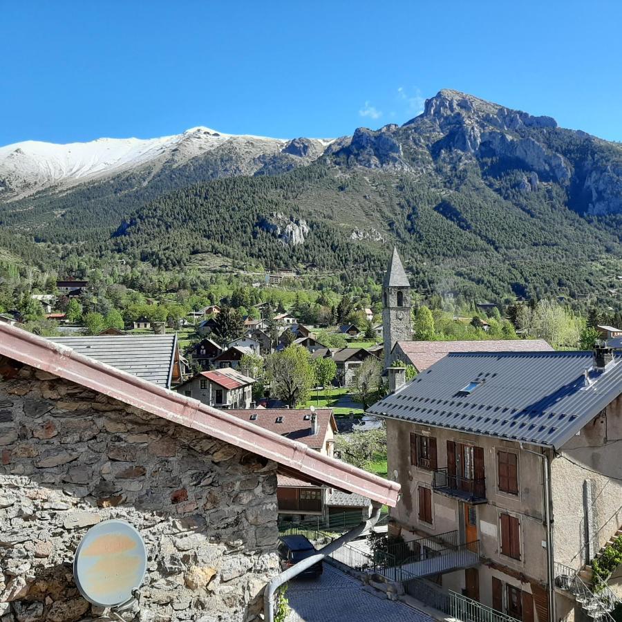 Les Chambres Du Presbytere Du Val Valdeblore Exterior foto