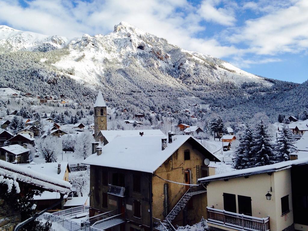Les Chambres Du Presbytere Du Val Valdeblore Exterior foto