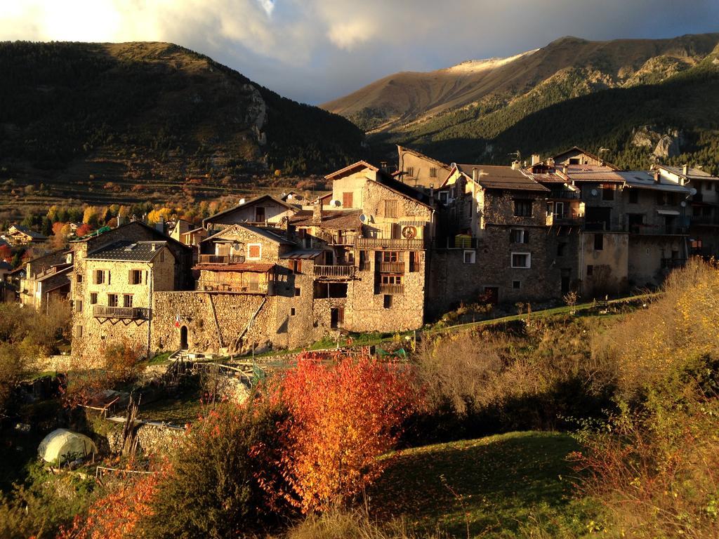 Les Chambres Du Presbytere Du Val Valdeblore Exterior foto